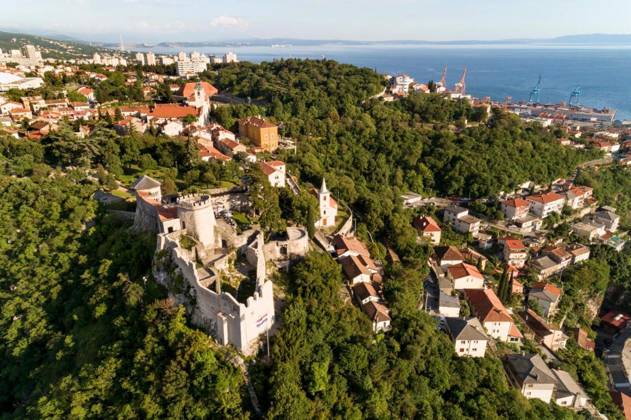 Apartment Paha-Paha Rijeka Bagian luar foto